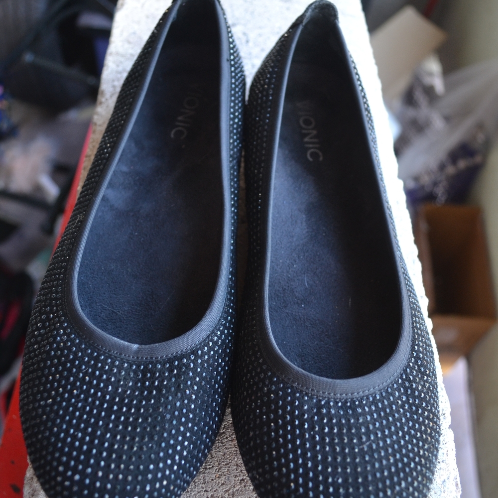 Vionic Willow black sparkle ballet flats